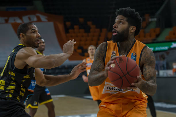 绿茵场上的 绿茵场上的