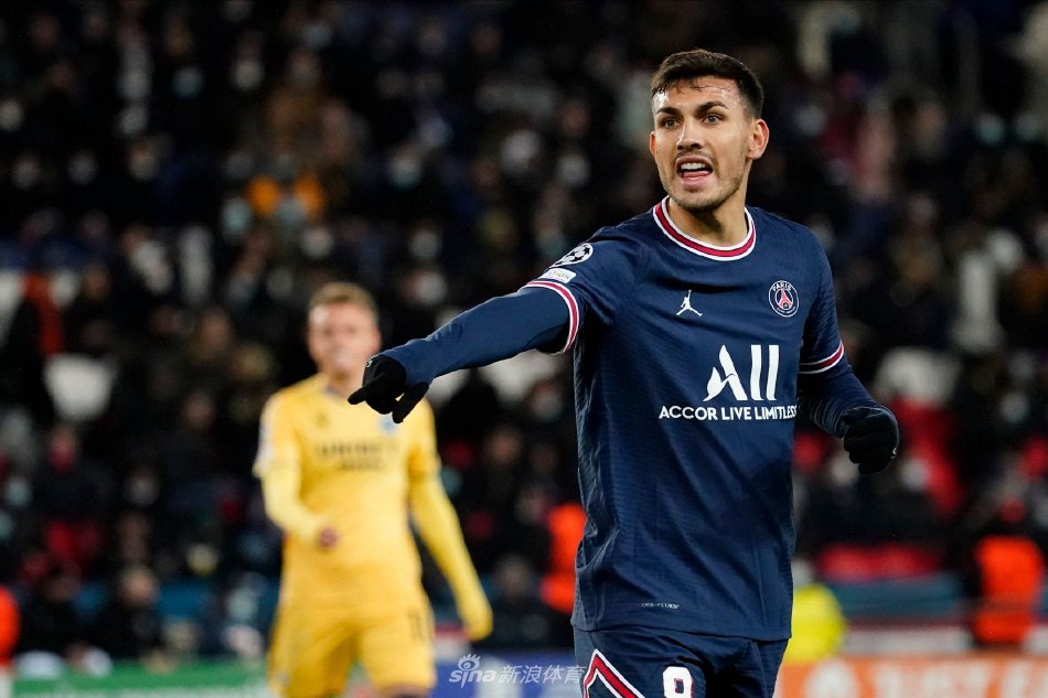 鞭策着利物 鞭策着利物