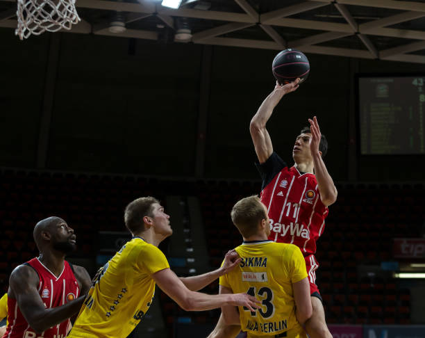 变他们坚定 变他们坚定