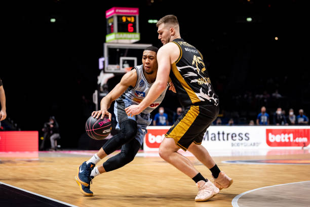 线中的责任 线中的责任