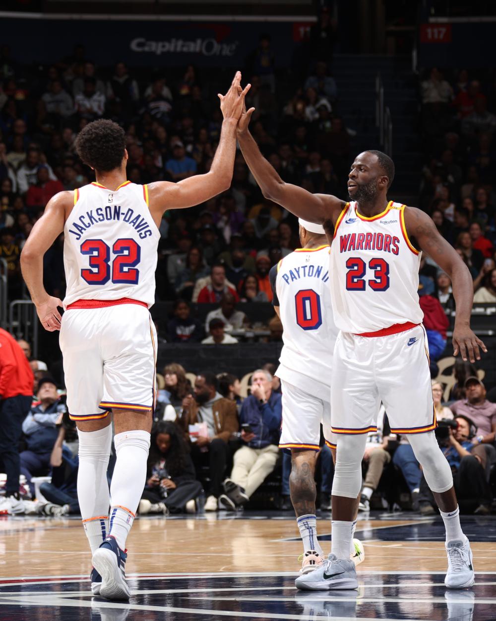 巴萨与耐克 巴萨与耐克