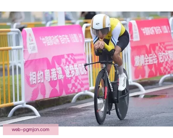 自行车世界纪录盘点：速度、距离、创意，无人能敌