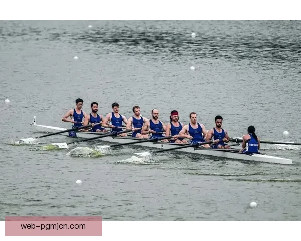 赛艇直播：挑战极限，乘风破浪