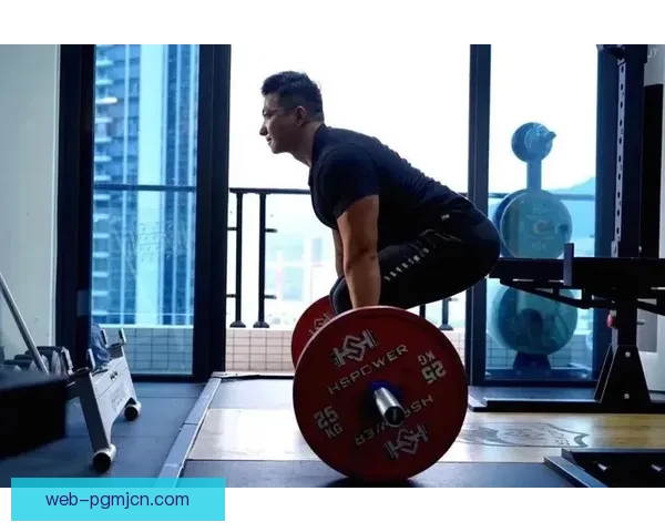 解锁肌肉秘籍：揭秘健身冠军的训练与饮食计划