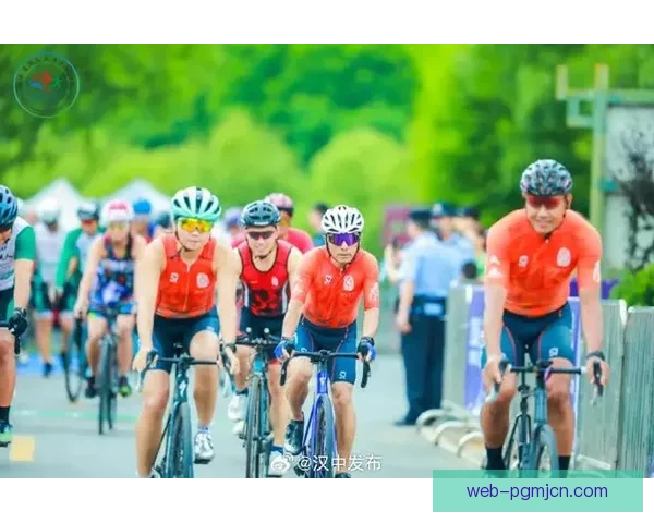 铁人三项冠军：超越极限，征服挑战